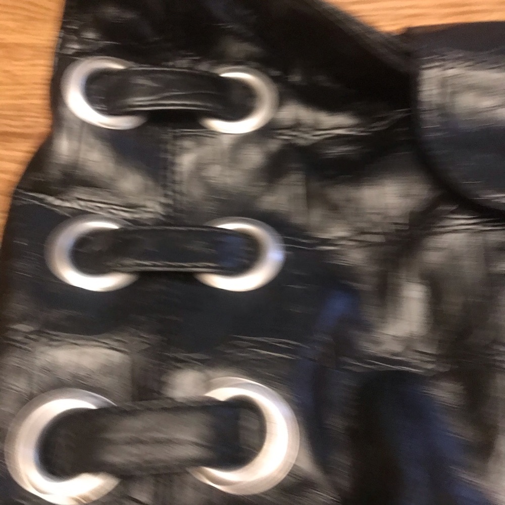 Handbag - Picture 2 of 3